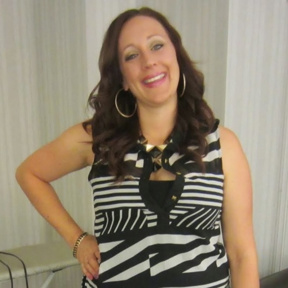 Meet your Posher, Emily - Picture 1 of 1